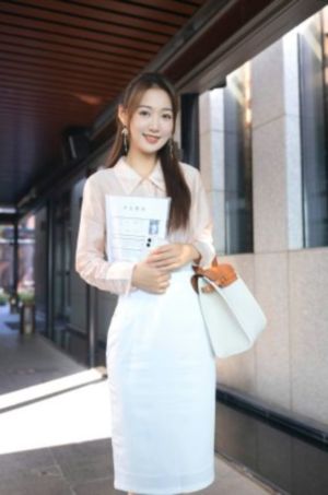 婷婷综合网站_BD英语免费高清观看
