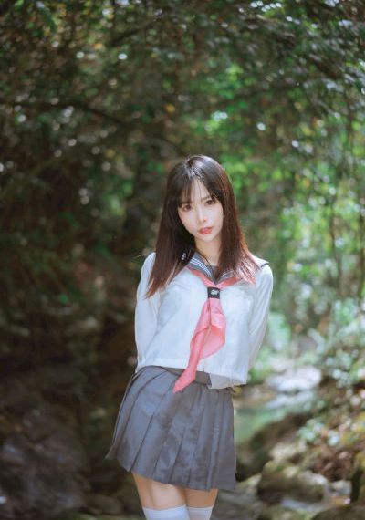 天天看天天爽天天摸天天添_BD韩语在线播放