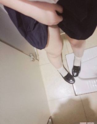 久久久蜜臀国产一区二区_蓝光高清视频观看