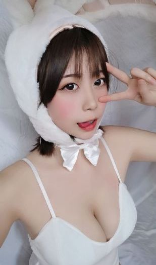 亚洲精品6久久久久中文字幕_蓝光在线观看高清