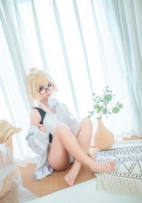 我在厨房摸岳的乳hd在线观看_DVD全集在线观看