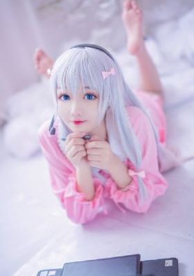 《年轻女教师3》在线HD_在线视频网
