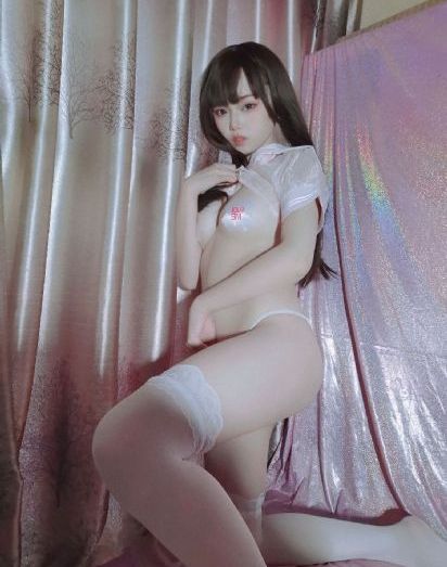 国产在线一本三区四区_BD英语电影全集观看